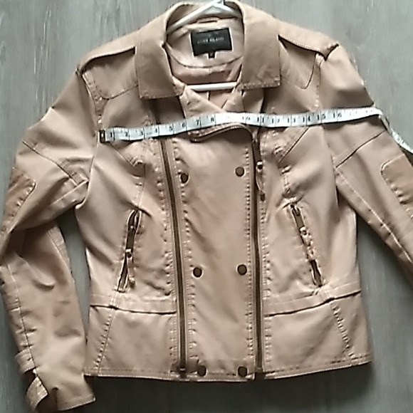 beige faux leather jacket - Picture 4 of 5